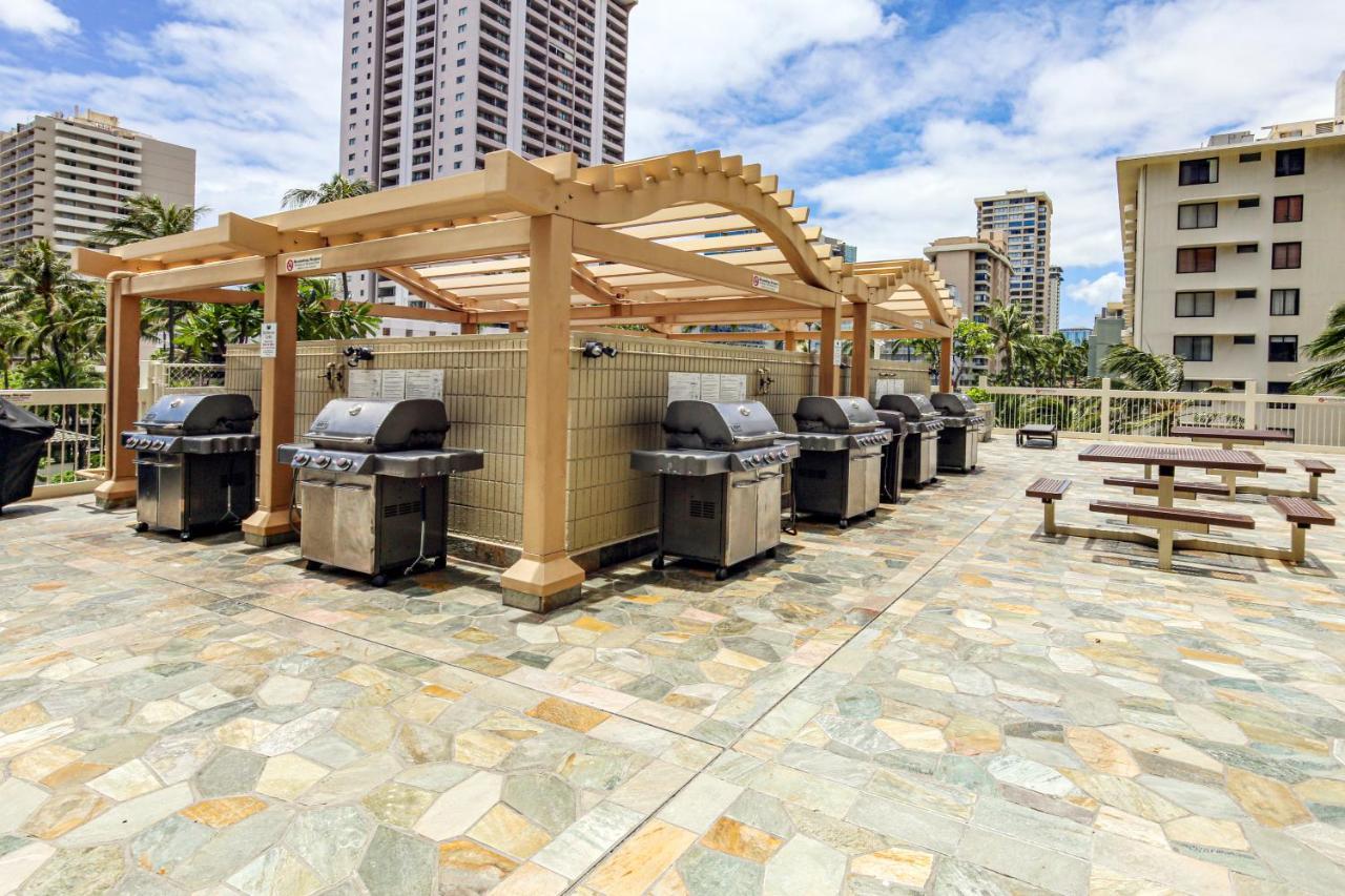 Апартаменты Beautifully Upgraded Studio Close To Waikiki Beach Гонолулу Экстерьер фото